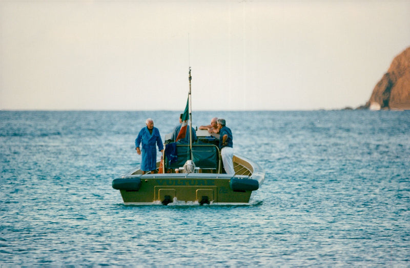 Fiat's owner, Giovanni Agnelli, on vacation in the Caribbean. - Vintage Photograph