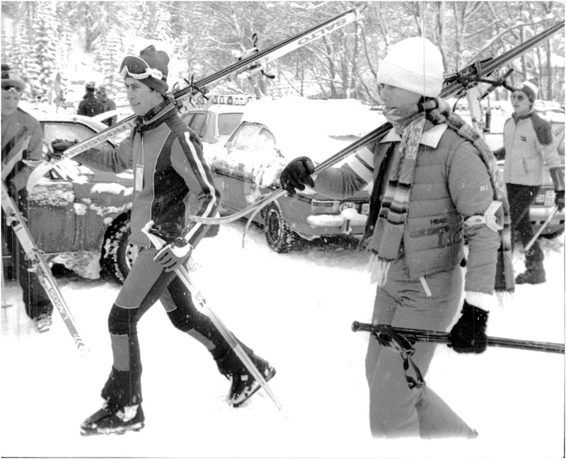 Prince Charles and Lady Sarah Spencer on the way to the slopes of the Swiss Alps. - Vintage Photograph