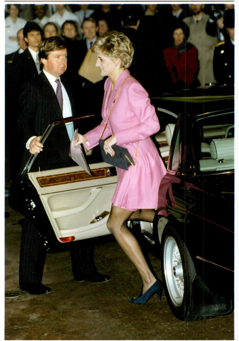 Princess Diana arrives at the Hilton Hotel - Vintage Photograph