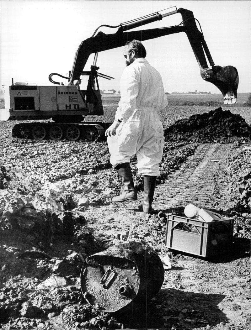 The county administrative board continues the survey and digs on BT chemistry site, following an anonymous tip of 200 digested poison tunnels. - Vintage Photograph