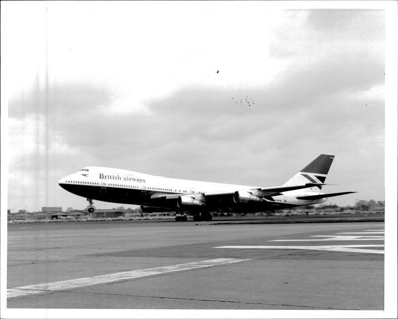 A British Airways Boeing 747 jumbo aircraft. - Vintage Photograph