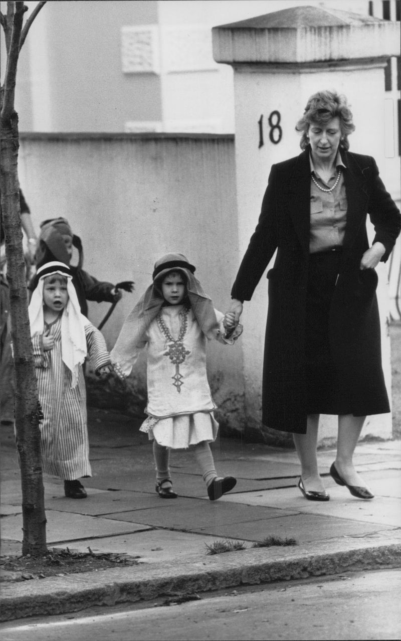 Prince Harry as one of the three wise men from Bethlehem. - Vintage Photograph