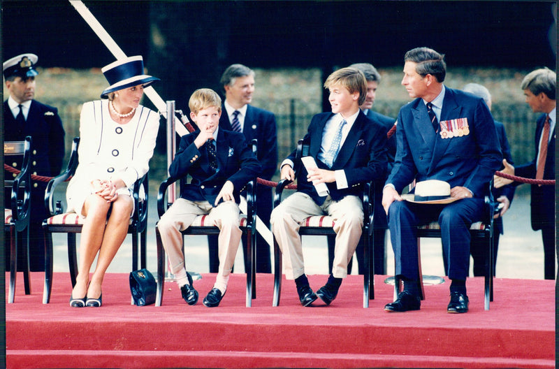 Princess Diana, Prince Harry, Prince William and Prince Charles. - Vintage Photograph
