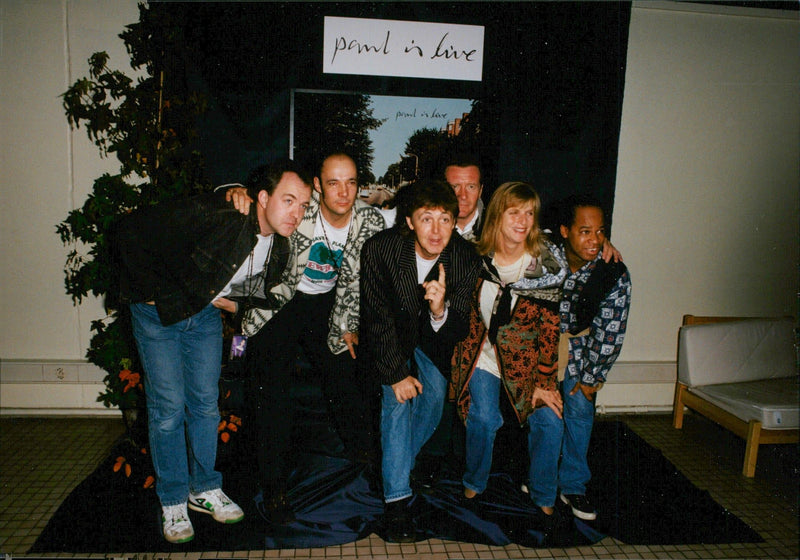 Paul McCartney together with his wife Lina and the couple's friends - Vintage Photograph