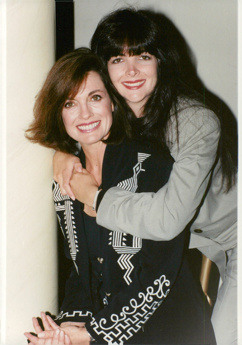 Linda Gray with her daughter Kehly Sloane - Vintage Photograph