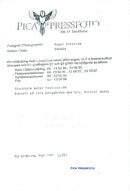 Nicolai Gedda during a concert at the inner courtyard in connection with the Stockholm Water Festival. - Vintage Photograph