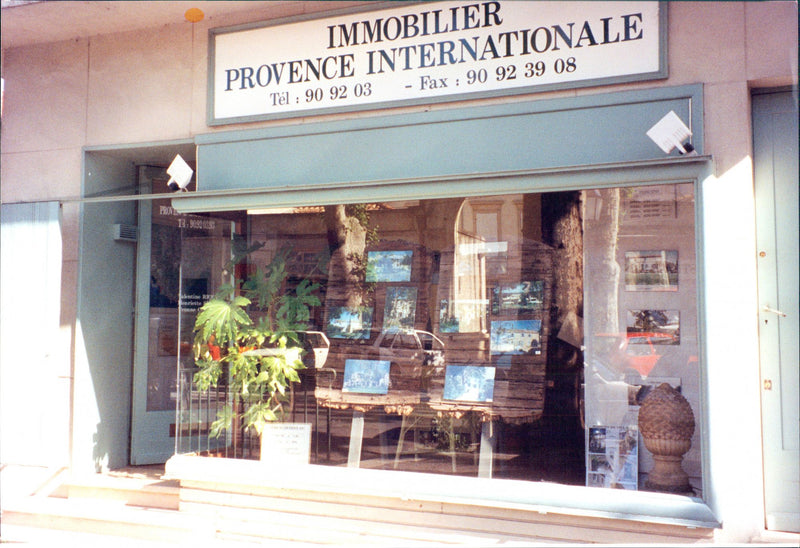 Real estate agency near the Princess Diana's house in Saint-Remy - Vintage Photograph