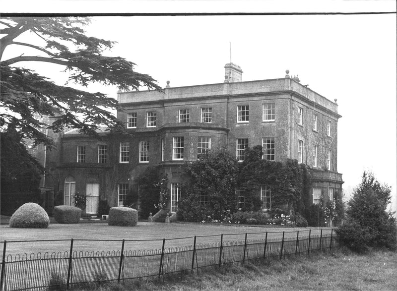 Highbury House as Prince Charles interested in buying - Vintage Photograph