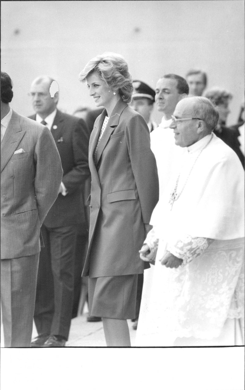 Princess Diana next to a Catholic priest - Vintage Photograph