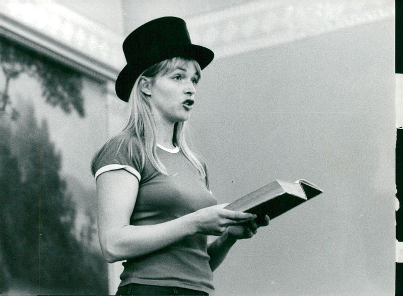Ranveig Eckhoff was one of the members of Lars Johan Wezler&#39;s musical theater group &quot;Sangen&#39;s Marite&quot; - Vintage Photograph