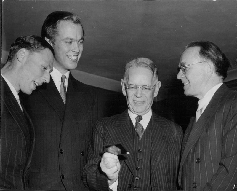 GÃ¶sta Liljequist, V. Schytt, Hans W: son Ahlmann and Bergersen are planning an expedition to Antarctica - 23 October 1948 - Vintage Photograph