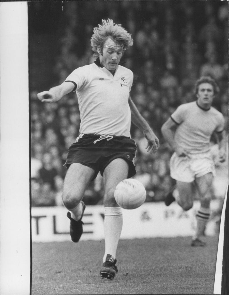 English football player Rodney William Marsh during a football match. - Vintage Photograph