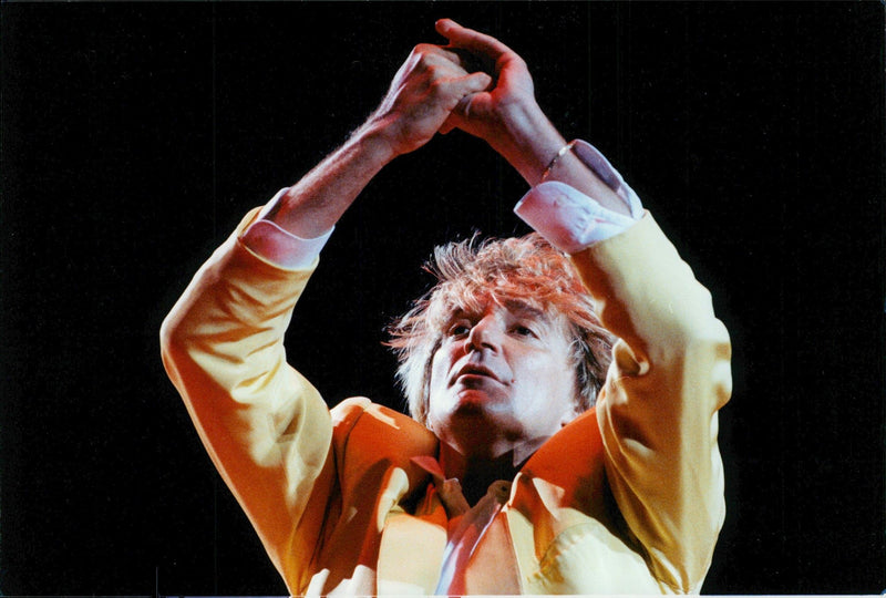 Rod Stewart appears in the Globe - Vintage Photograph