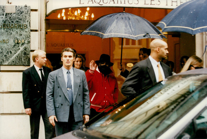 Michael Jackson masked, with his wife Debbie Dodge in Paris - Vintage Photograph