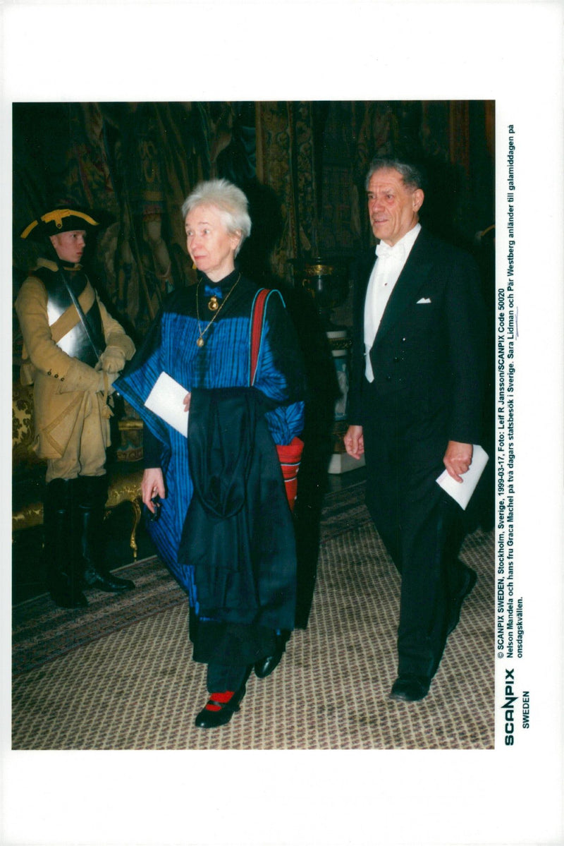 Sara Lidman and PÃ¤r Westberg arrive at gala dinner - Vintage Photograph