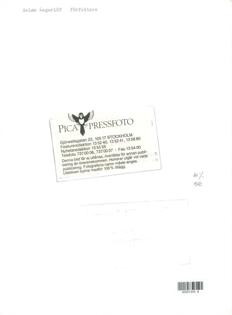 Selma LagerlÃ¶f plays the piano - Year 1935 - Vintage Photograph