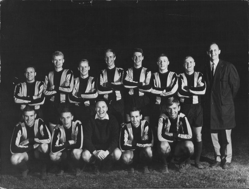 Front row: Skoglund, Magnusson, Lindberg, Persson and Holmberg. Rear: Nielsen, Turesson, Lif, LÃ¶finge Persson, Olsson, Skoglund and MÃ¶ller - Vintage Photograph