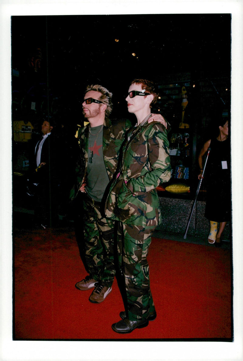 Dave Stewart and Annie Lennox during the 25th anniversary of the Saturday Night Live TV show - Vintage Photograph