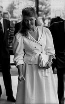 Sarah Ferguson has just cut the band and open an exhibition of Prince Andrews photos in the concert hall Royal Albert Hall - Vintage Photograph