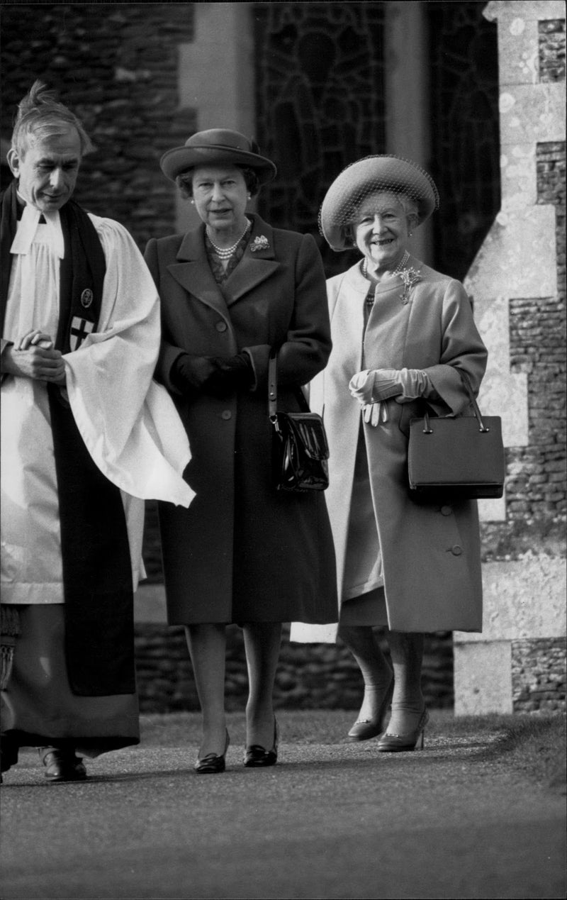 Queen Elizabeth and Queen Mother - Vintage Photograph