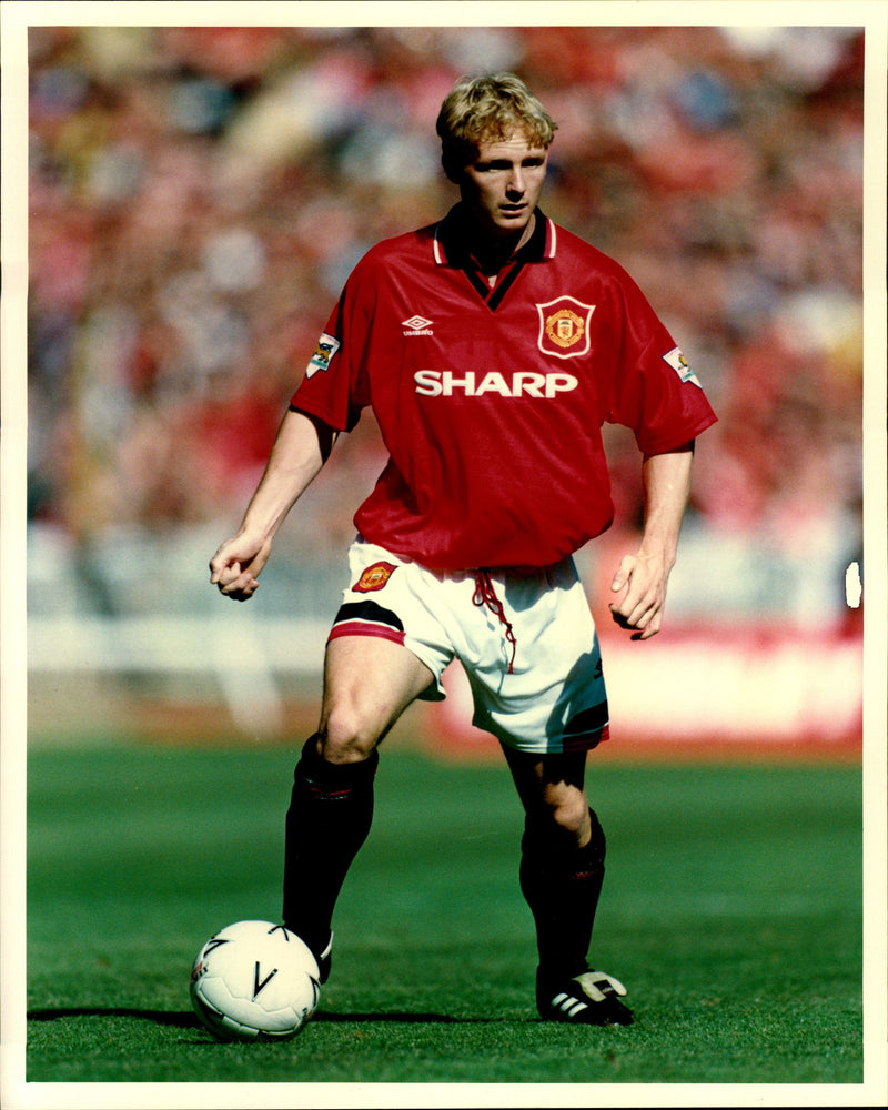 David May - Manchester United FC - Vintage Photograph