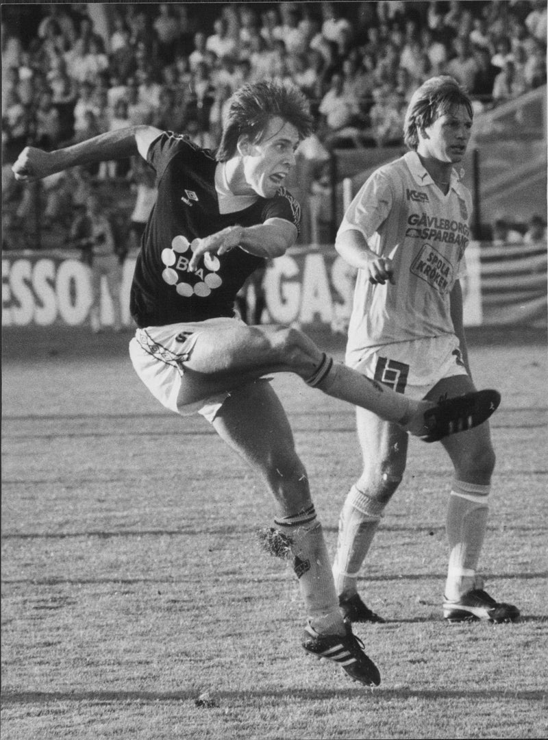 5-0 for AIK vs. Gefle. Here Thomas Johansson makes his third goal for the day - Vintage Photograph