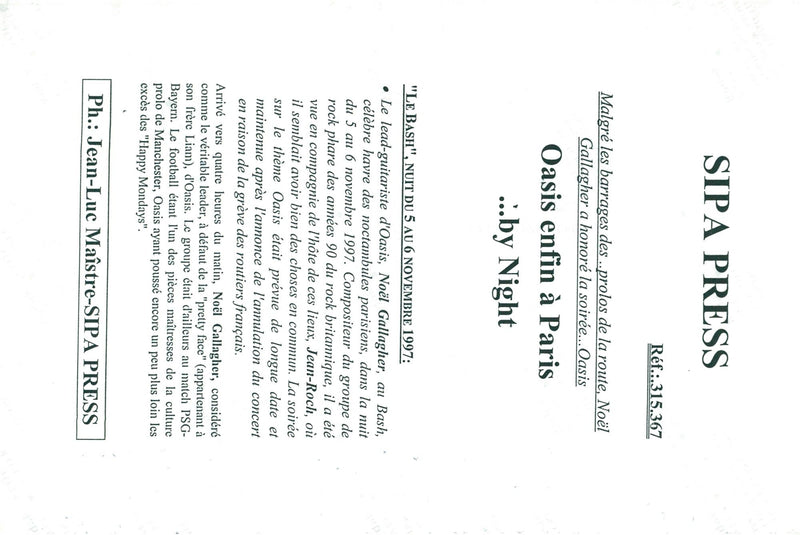 Noel Gallanger under the rock band Oasis gig in central Paris. - Vintage Photograph