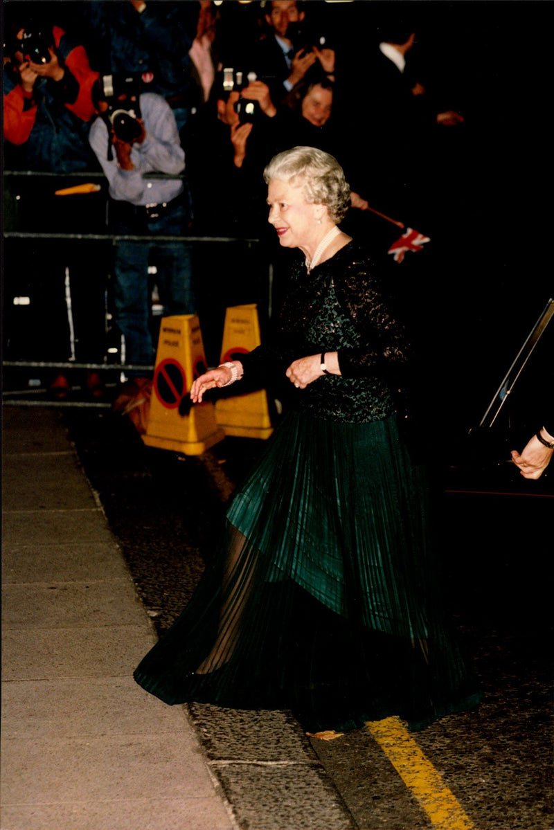 Queen Elizabeth II arrives at the celebration of Margaret Thatcher&