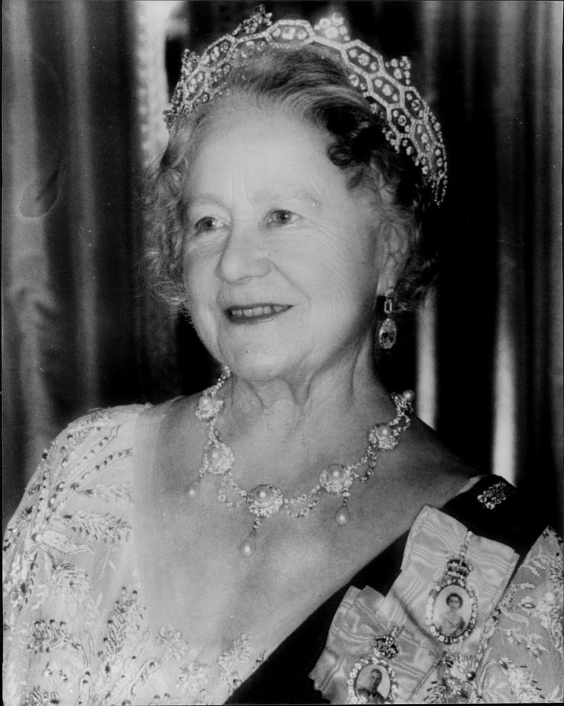 Portrait of Queen Elizabeth, Queen Mother - Vintage Photograph