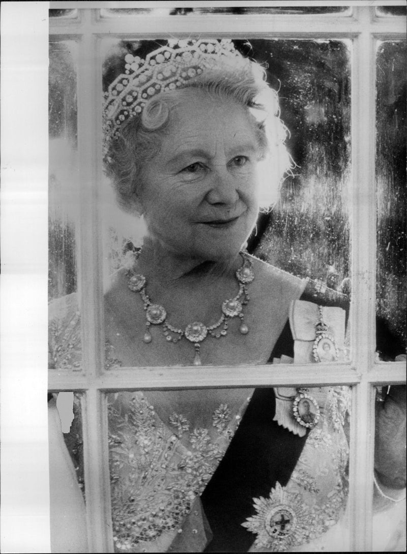Queen Elizabeth, Queen Mother - Vintage Photograph