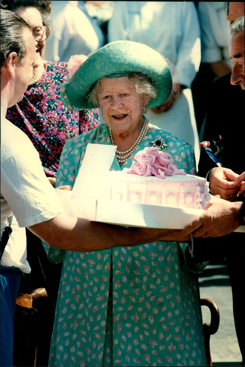 Portrait of Queen Elizabeth during her birthday. - Vintage Photograph