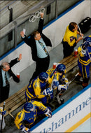 OS in Lillehammer. Ice Hockey: Sweden - Russia - Vintage Photograph