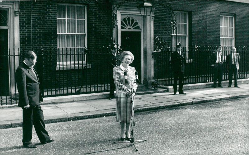 Margaret Thatcher speaks in front of 10 Downing street - Vintage Photograph