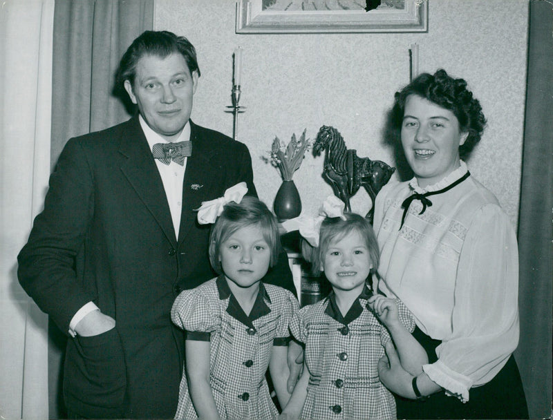 The author Harry Martinson together with his wife Ingrid and the children Harriet and Eve - 19 March 1949 - Vintage Photograph