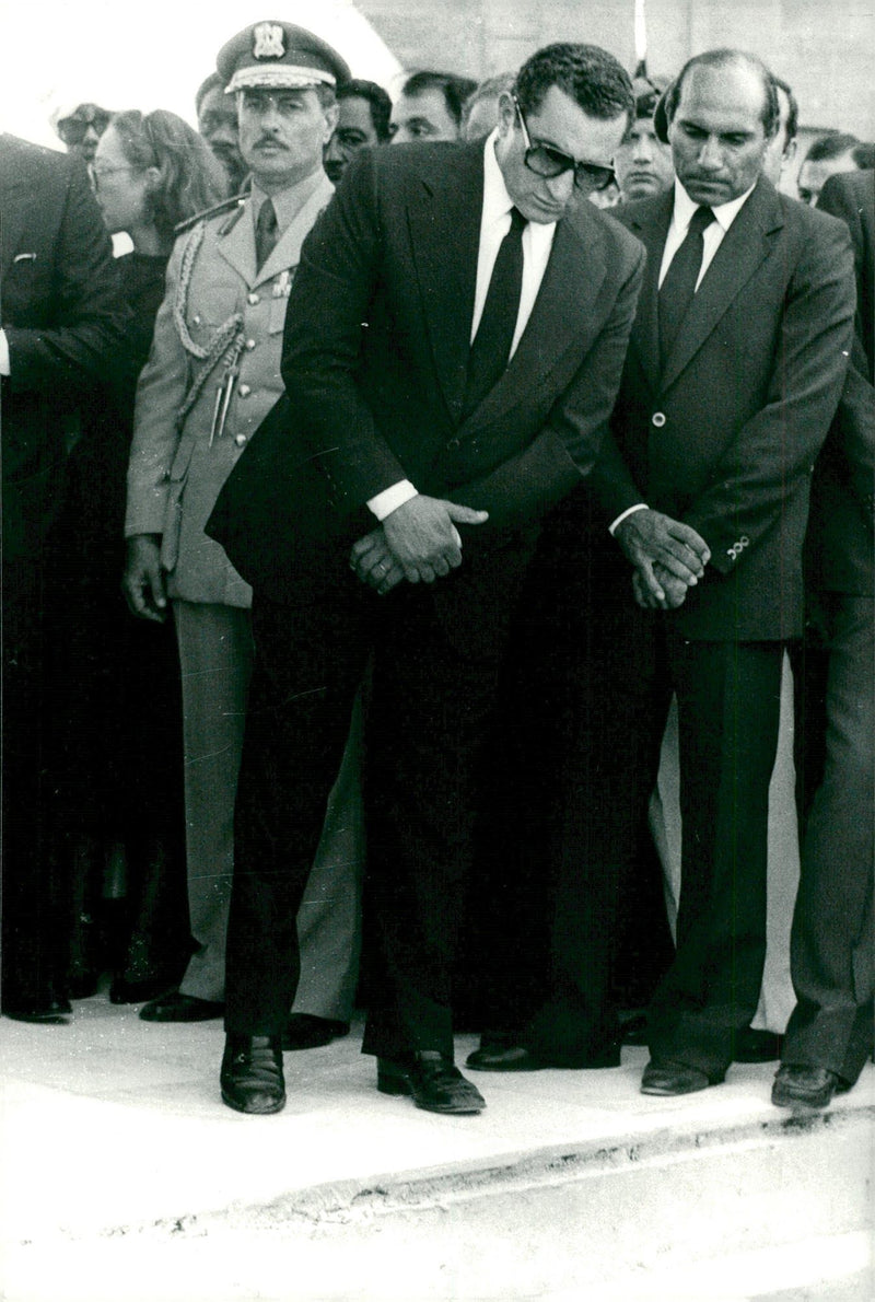 Hosni Mubarak under Egyptian President Anwar Sadat&