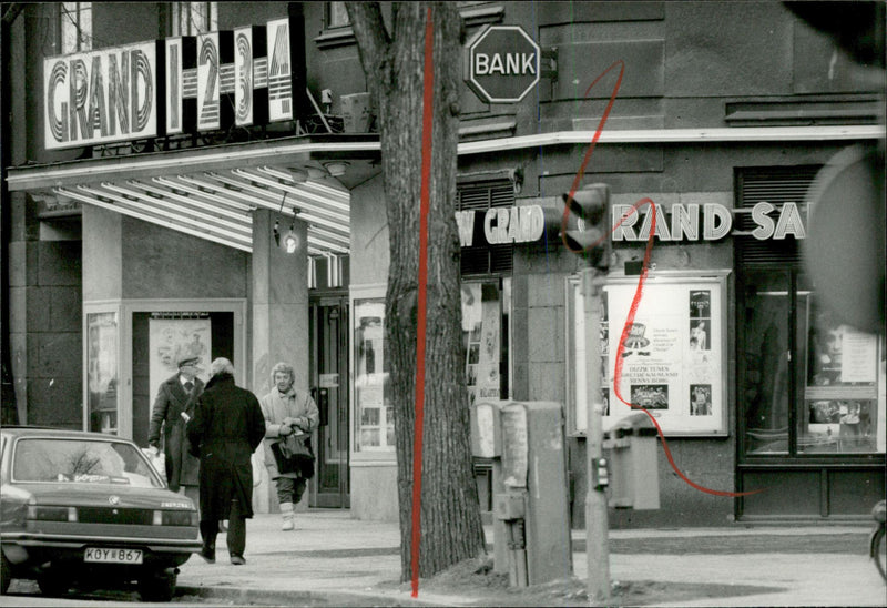 The murder scene outside the Grand Cinema - Vintage Photograph