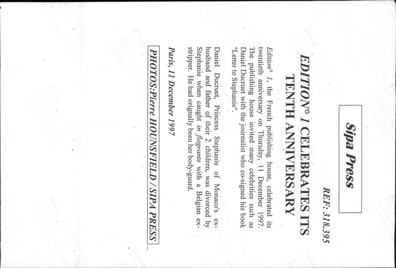 Daniel Ducruet under a book signature. - Vintage Photograph