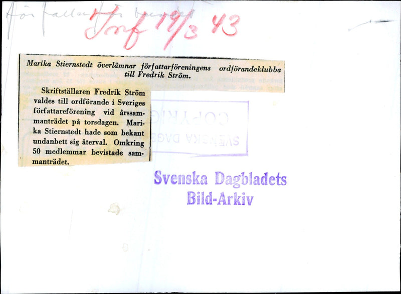Marika Stiernstedt handed over the writers club chairman club to Fredrik StrÃ¶m - 19 March 1943 - Vintage Photograph