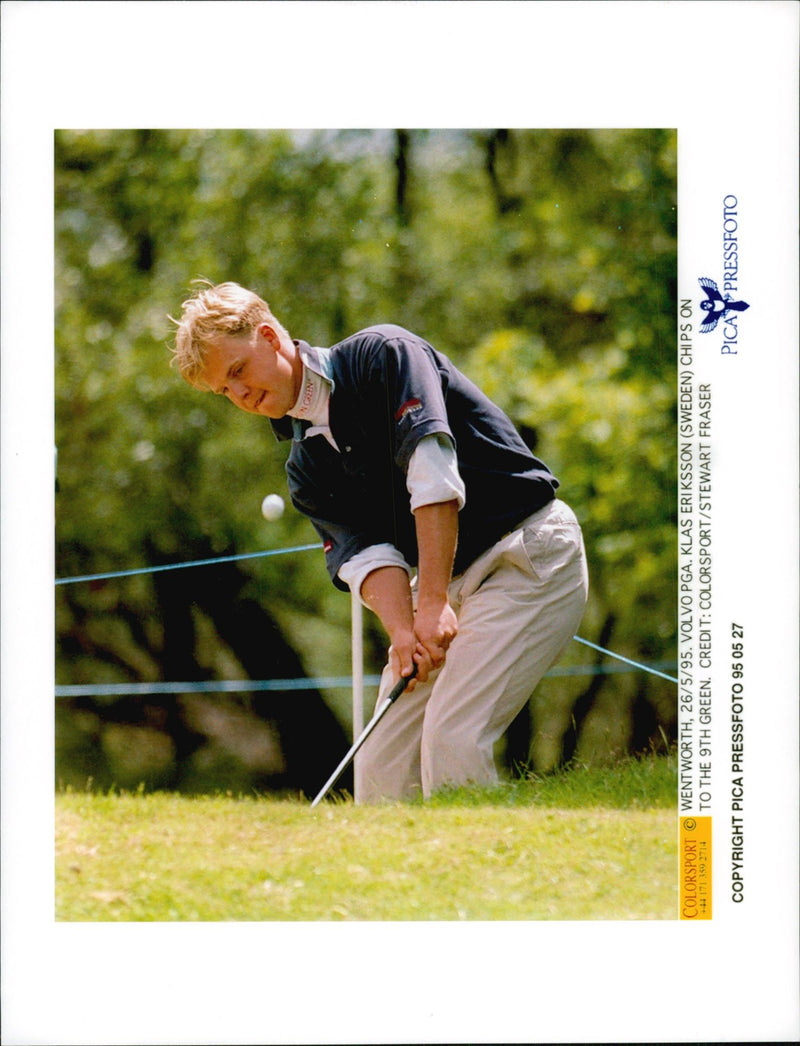 Golf player Klas Eriksson chases 9th green under Volvo PGA 1995 - Vintage Photograph