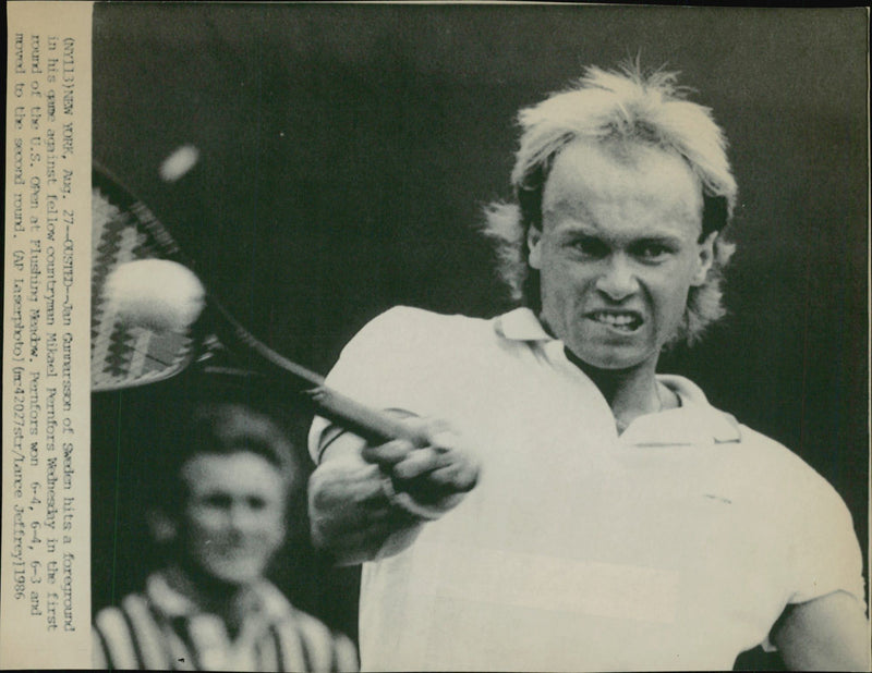 Jan Gunnarsson during the match against Mikael Pernfors in the US Open 1986 - Vintage Photograph
