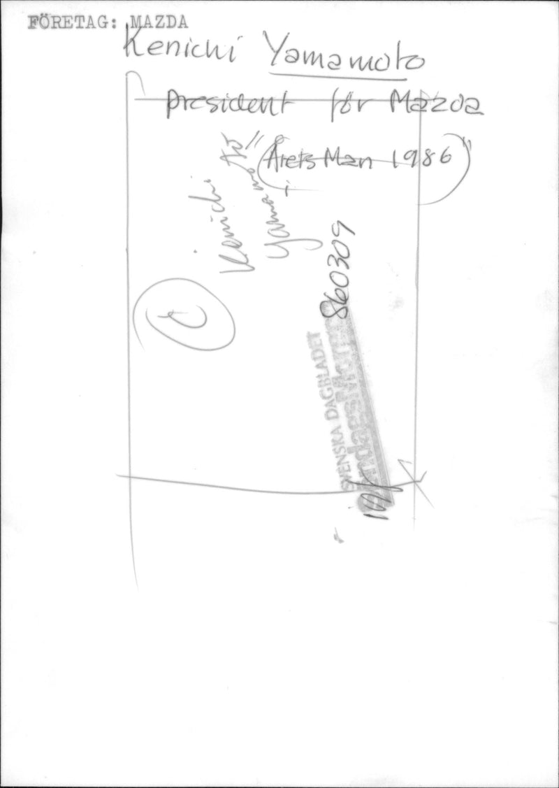 Kenichi Yamamoto VD för Mazda och utsåg till "Årets man" 1986. - Vintage Photograph