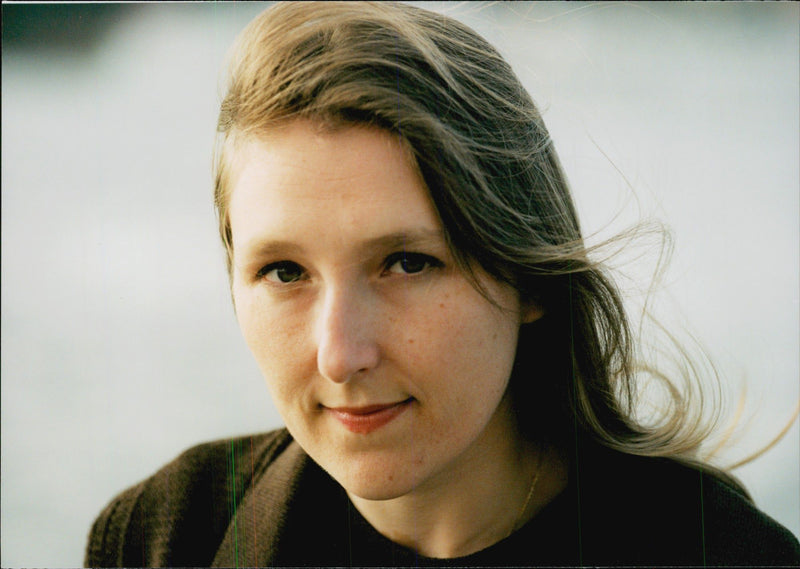 1997 TELEPHONE SWEDEN PICA RESPONSIBLE IMAGE FRANCE MARIE WRITER - Vintage Photograph