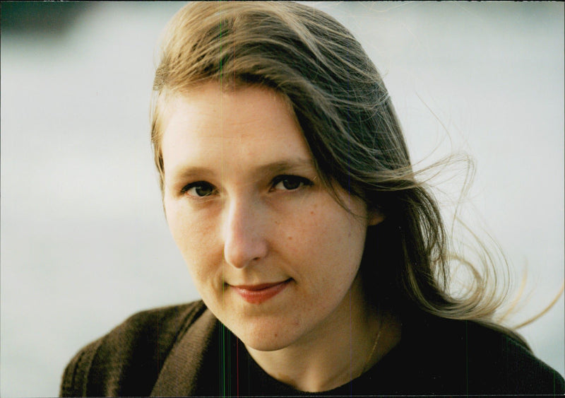 1997 TELEPHONE SWEDEN PICA RESPONSIBLE IMAGE DELIVER FRANCE WRITER - Vintage Photograph