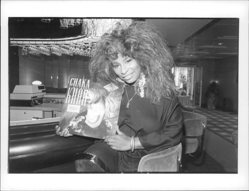 1986 CHHAKA HER JARREAU VIENN DAUGHTER WELL CONCERT ARTIST SINGER - Vintage Photograph
