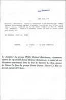 Paula Yates on the beach together with Michael Hutchence. - Vintage Photograph