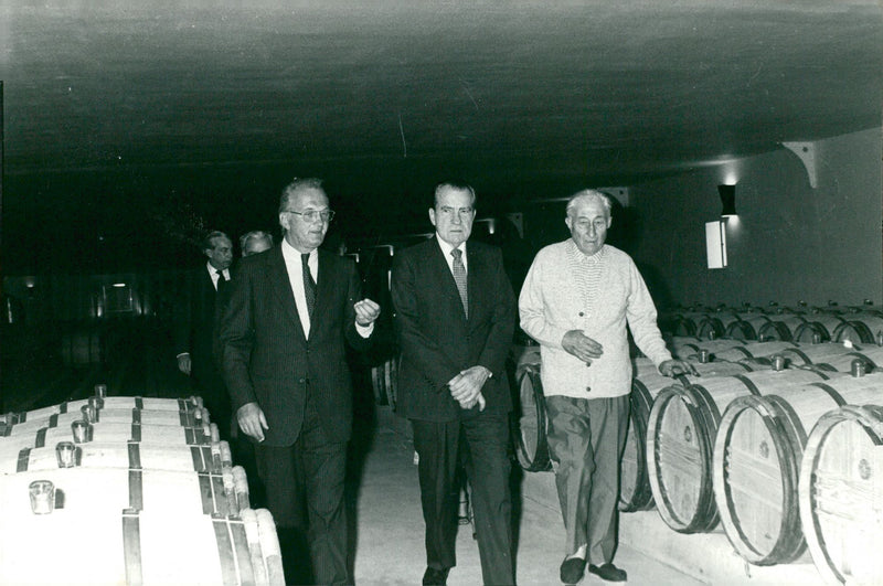 Richard Nixon visits Bordeaux - Vintage Photograph