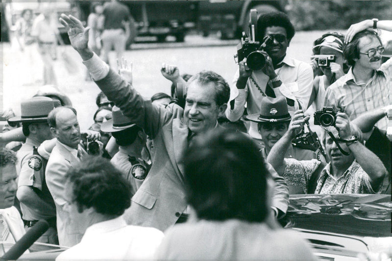 Ex-President Richard Nixon arrives at Hyden with a private jet plane from San Clemente - Vintage Photograph