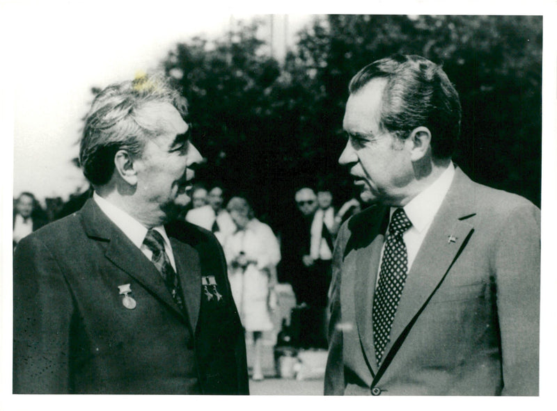 Soviet leader Leonid Brezjev and US President Richard Nixon - Vintage Photograph