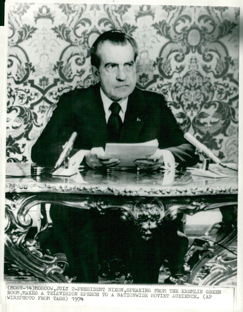 President Richard Nixon gives a television speech to a Soviet audience from the Kremlin in Moscow - Vintage Photograph