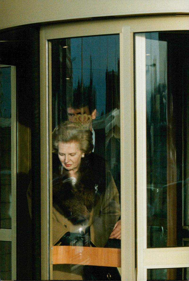 Margaret Thatcher on his way from Grand Hotel to Stockholm Castle during the Swedish visit - Vintage Photograph